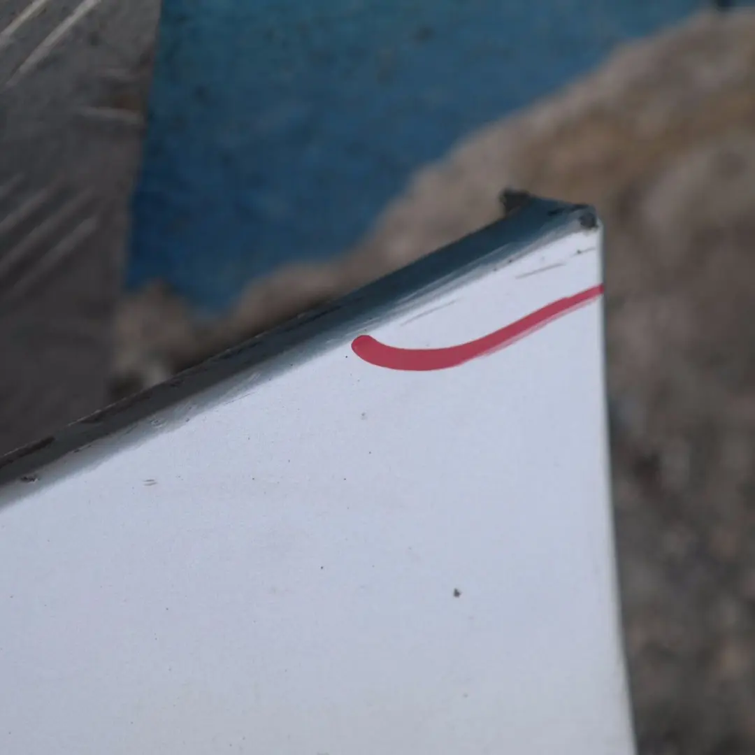 Listwa Progowa Boczna Lewa Srebna Titansilber Metallic - 354 do BMW E87 o numerze 51770032949 BMW E87 Listwa Progowa Boczna Lewa Srebna Titansilber Metallic - 354 - SKU 0032949-TS4 - Numer Części 51770032949