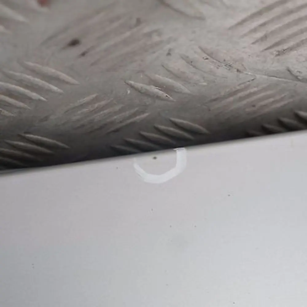 BMW 1 er E87 Bas de porte Couverture Appuis de gauche Argent titane Sliber - SKU 0032949-TS9 - Numéro de pièce 32949