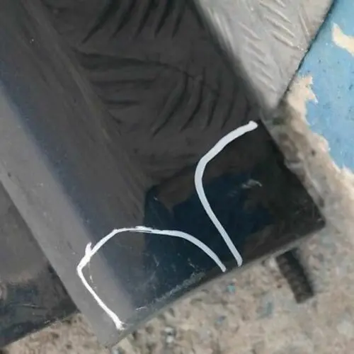 listwa nakładka próg prawy monacoblau A35 do BMW E90 o numerze 32950 BMW E90 listwa nakładka próg prawy monacoblau A35 - SKU 0032950-MB4 - Numer Części 32950