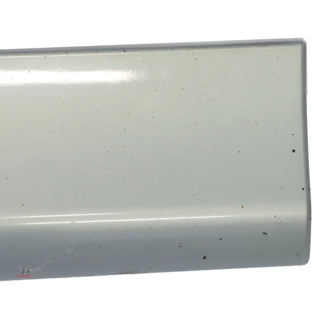 Schwellerleiste Blende Schweller Rechts Arktis Metallic - A34 für BMW E90 E91 mit Teilenummer 0032950 BMW E90 E91 Schwellerleiste Blende Schweller Rechts Arktis Metallic - A34 - SKU 0032950-AM1 - Teilenummer 0032950