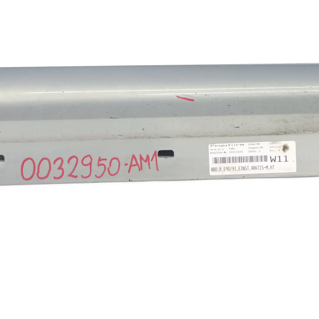 Side Skirt Sill Strip Right O/S Arktis Arctic Metallic - A34 to BMW E90 E91 with Part number 0032950 BMW E90 E91 Side Skirt Sill Strip Right O/S Arktis Arctic Metallic - A34 - SKU 0032950-AM1 - Part number 0032950