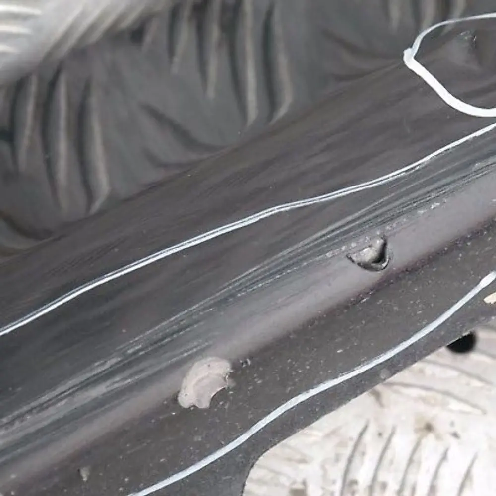 BMW E90 E91 Listello Portiera Verniciato Destra Black Sapphire Uni / Mead - SKU 0032950-BS1 - Numero di parte 32950