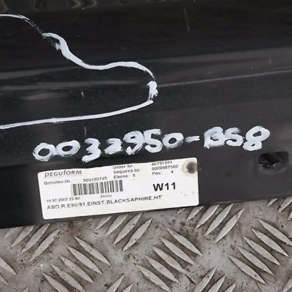 BMW E90 E91 Sill Strip Side Skirt Derecha Negro Zafiro Metálico 475 - SKU 0032950-BS8 - Número de pieza 32950