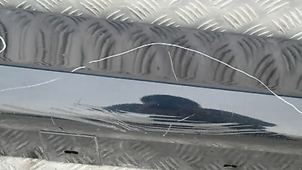 Sill Strip Side Skirt Right O/S Carbonschwarz Metallic 416 to BMW E90 E91 with Part number 32950 BMW E90 E91 Sill Strip Side Skirt Right O/S Carbonschwarz Metallic 416 - SKU 0032950-CAR - Part number 32950