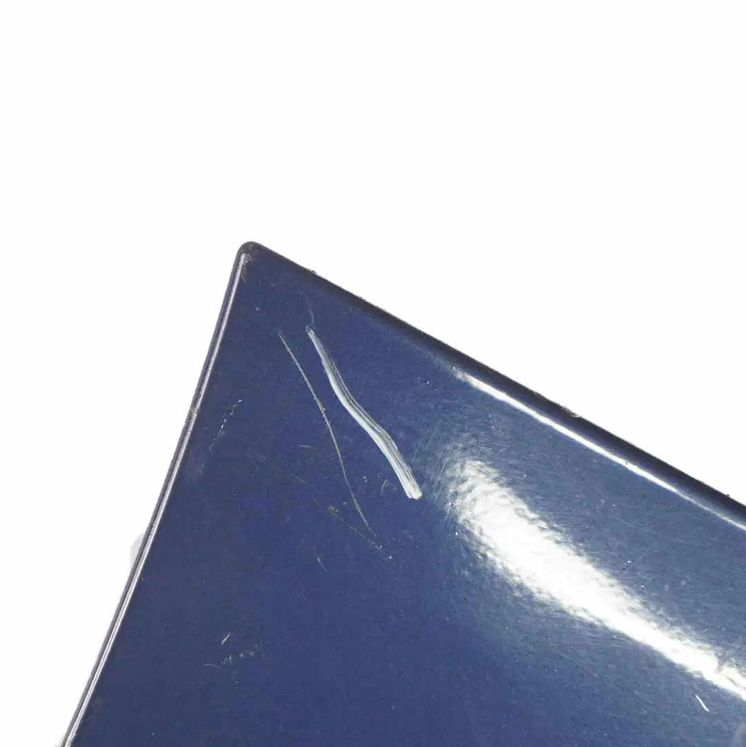 Listón de umbral Faldon Lateral Derecho Mysticblau Mystic Blue - A07 para BMW E90 E91 con número de pieza 0032950 BMW E90 E91 Listón de umbral Faldon Lateral Derecho Mysticblau Mystic Blue - A07 - SKU 0032950-MYS3 - Número de pieza 0032950