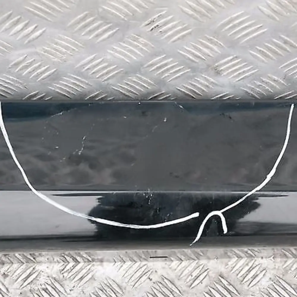 Bas de Porte Couverture Seuil Droite Noir 2 pour BMW 3 E90 E91 à propos du numéro de pièce 51770032950 BMW 3 E90 E91 Bas de Porte Couverture Seuil Droite Noir 2 - SKU 0032950-SCH1 - Numéro de pièce 51770032950