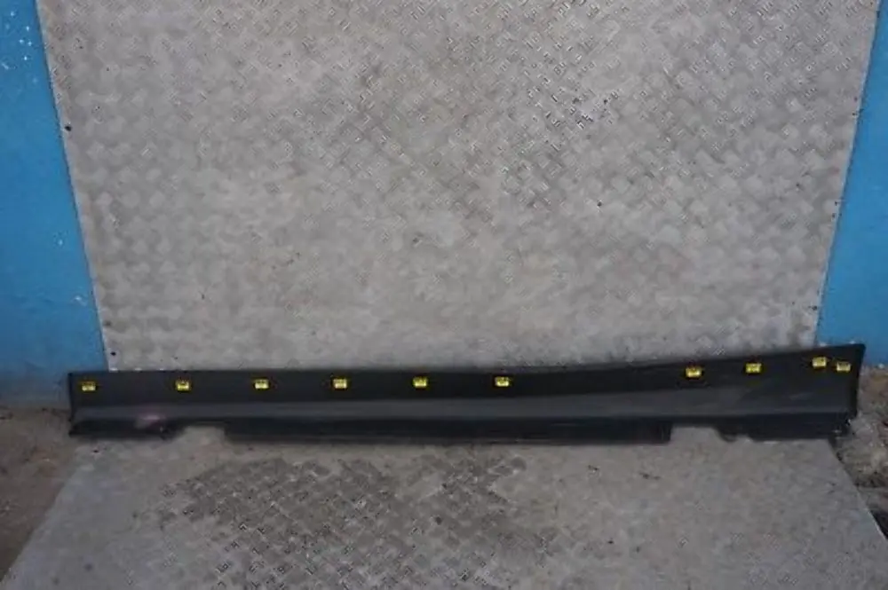 BMW 3 er E90 E91 Schwellerleiste Blende Schweller rechts Schwarz 2 - SKU 0032950-SCH4 - Teilenummer 32950