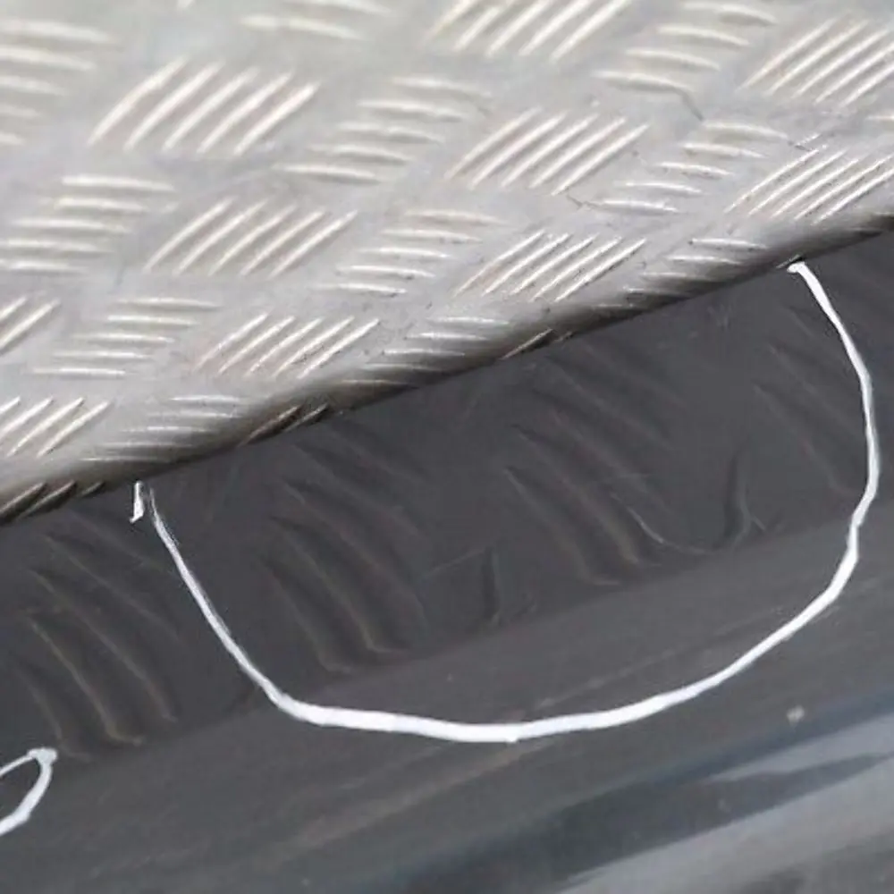 BMW E90 E91 Listello Portiera Apertura Gonna Destra Frizzante Grafite - SKU 0032950-SG20 - Numero di parte 32950