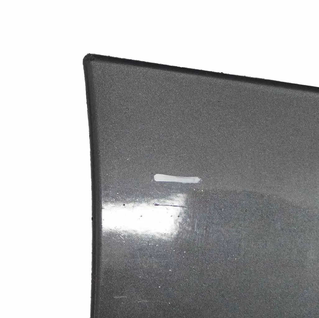 Striscia davanzale Gonna laterale destra Sparkling Graphite - A22 per BMW E90 E91 con numero di parte 0032950 BMW E90 E91 Striscia davanzale Gonna laterale destra Sparkling Graphite - A22 - SKU 0032950-SG2 - Numero di parte 0032950