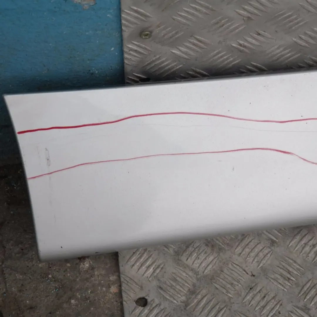 Schwellerleiste Blende Schweller rechts Titansilber Silber für BMW 3 er E90 E91 mit Teilenummer 32950 BMW 3 er E90 E91 Schwellerleiste Blende Schweller rechts Titansilber Silber - SKU 0032950-TS3 - Teilenummer 32950