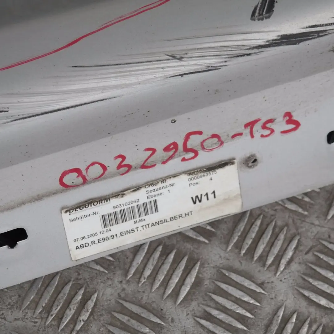 BMW 3 SERIES E90 E91 Sill Strip Side Skirt Right O/S Titansilber Metallic Silver - SKU 0032950-TS3 - Part number 32950