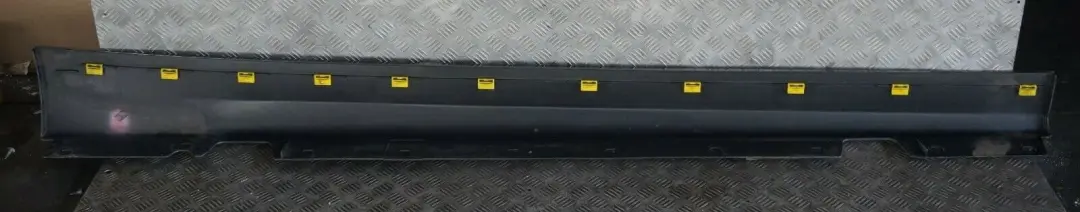 listwa nakładka próg lewy carbonschwarz do BMW E90 o numerze 0032951 BMW E90 listwa nakładka próg lewy carbonschwarz - SKU 0032951-CAR3 - Numer Części 0032951