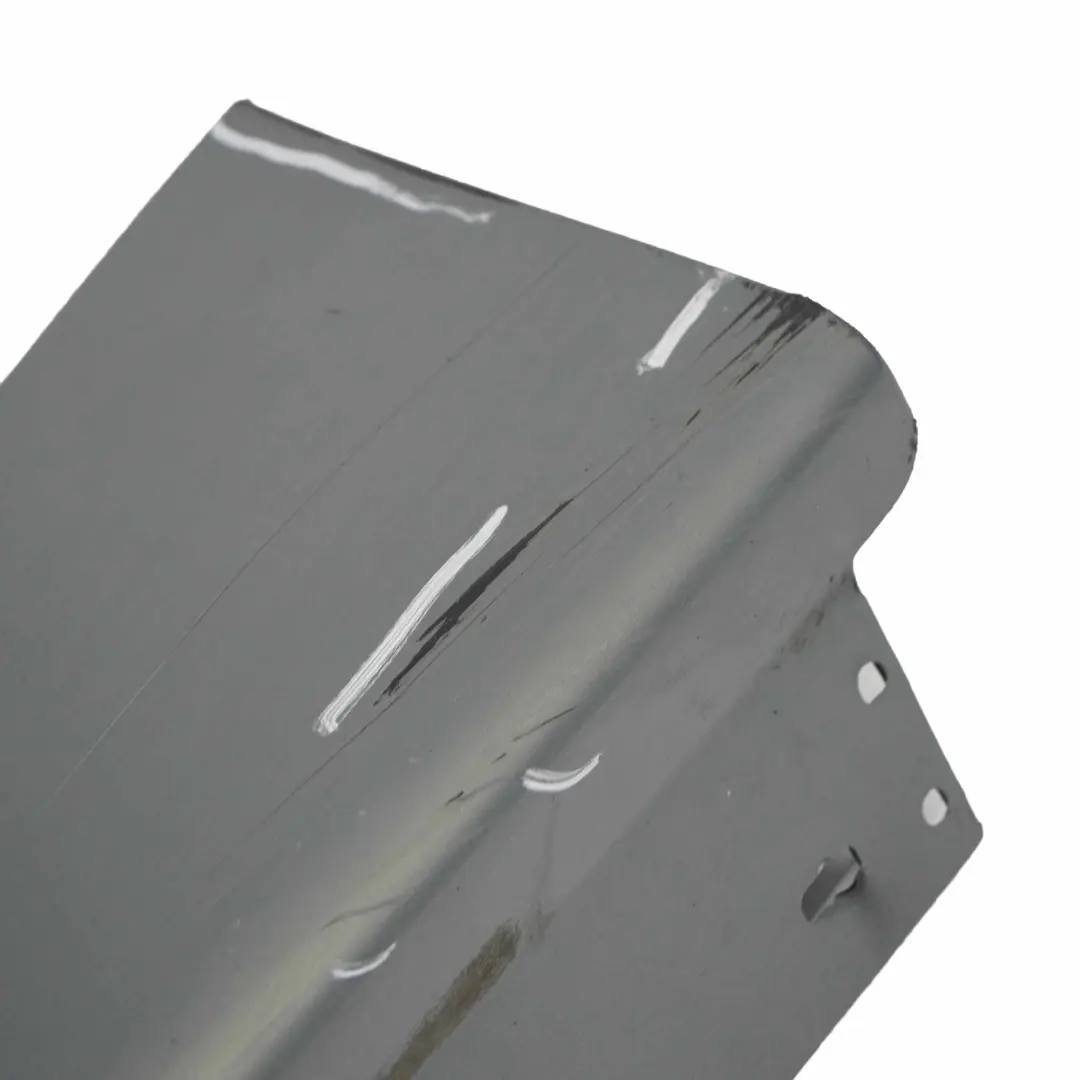 BMW E90 E91 Tapa de umbral Faldón lateral izquierdo Arktis metalizado - A34 - SKU 0032951-AM2 - Número de pieza 0032951