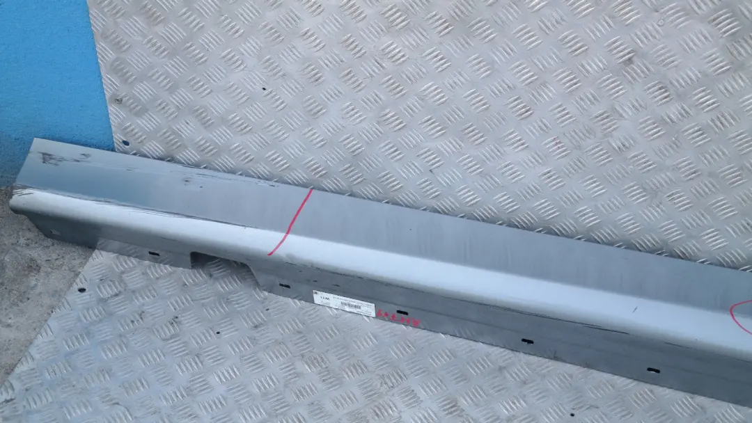 BMW E90 E91 Sill strip side skirt left N/S Arktis Metallic - A34 - SKU 0032951-AM3 - Part number 32951