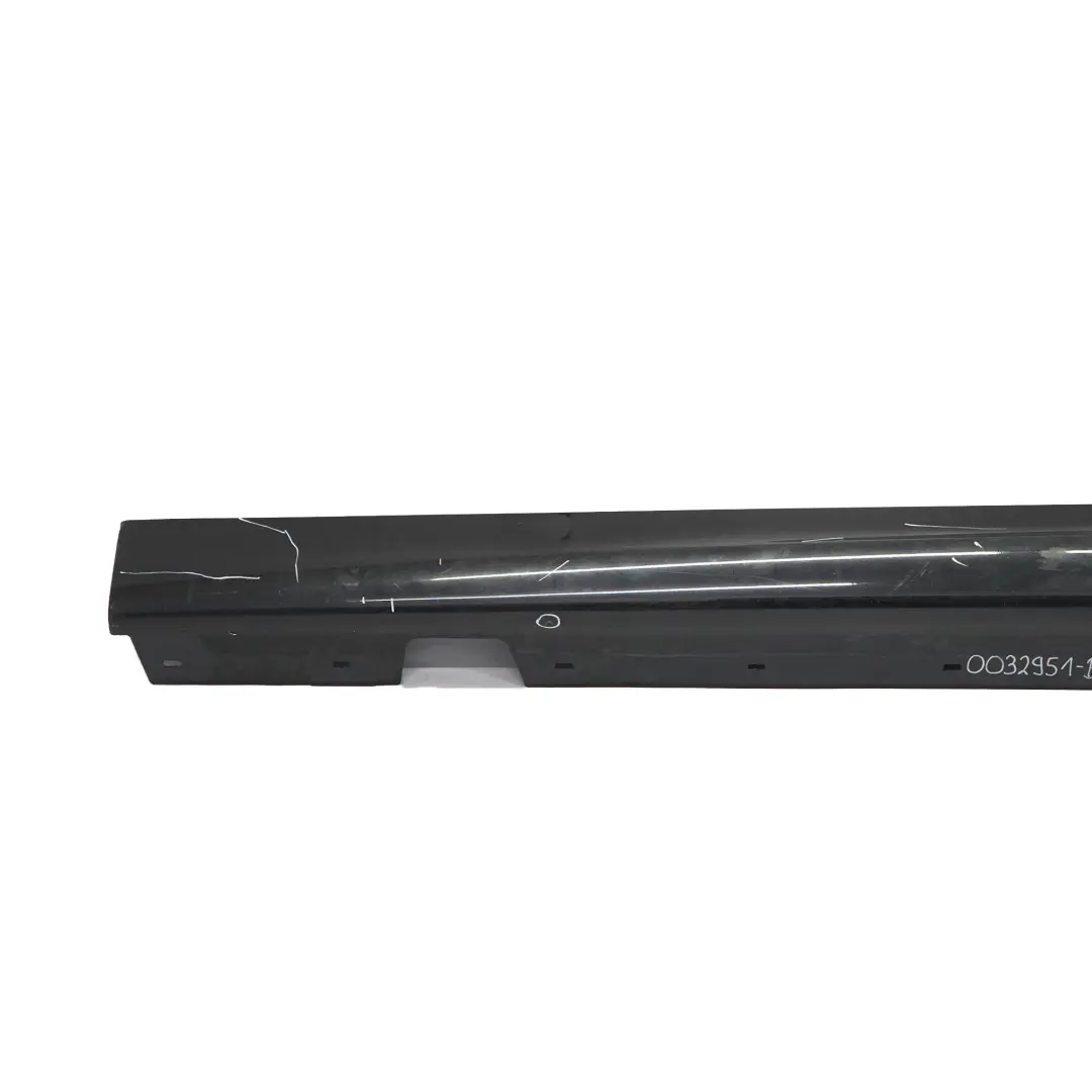 BMW E90 E91 Listón de umbral faldón lateral izquierdo Zafiro negro metalizado - SKU 0032951-BS4 - Número de pieza 32951