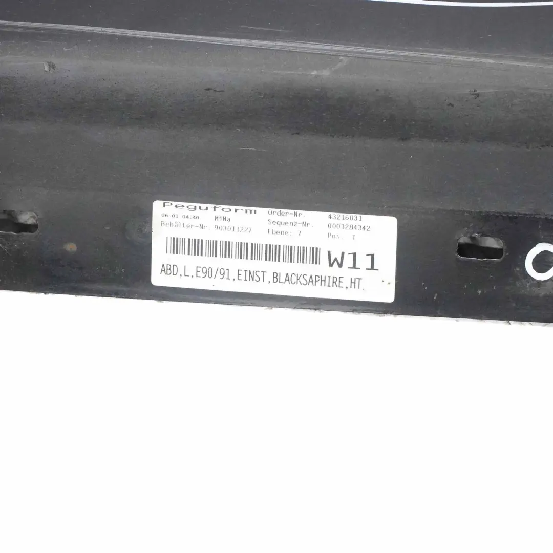 @BMW E90 E91 Sill Strip Side Trim Skirt Left Black Sapphire Metallic 475 para con número de pieza 0032951 @BMW E90 E91 Sill Strip Side Trim Skirt Left Black Sapphire Metallic 475 - SKU 0032951-BS - Número de pieza 0032951