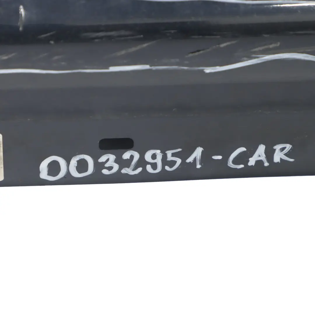 Listello Portiera Apertura Gonna Sinistra Nero Carbone Metallico per BMW E90 E91 con numero di parte 0032951-CAR BMW E90 E91 Listello Portiera Apertura Gonna Sinistra Nero Carbone Metallico - SKU 0032951-CAR - Numero di parte 0032951-CAR