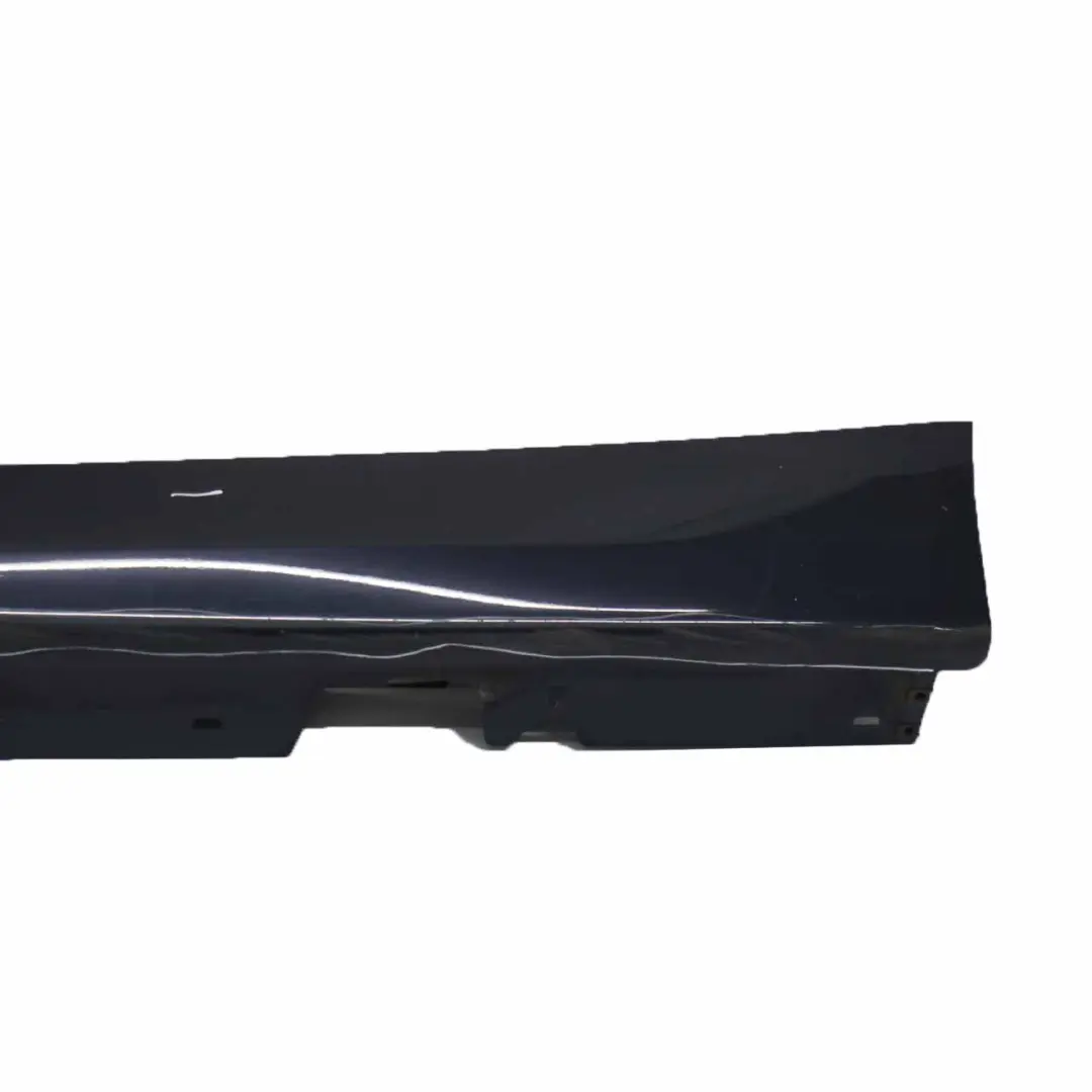 Sill Strip Faldón Lateral Izquierdo Monacoblau Azul Metalizado - A35 para BMW E90 E91 con número de pieza 0032951 BMW E90 E91 Sill Strip Faldón Lateral Izquierdo Monacoblau Azul Metalizado - A35 - SKU 0032951-MB2 - Número de pieza 0032951