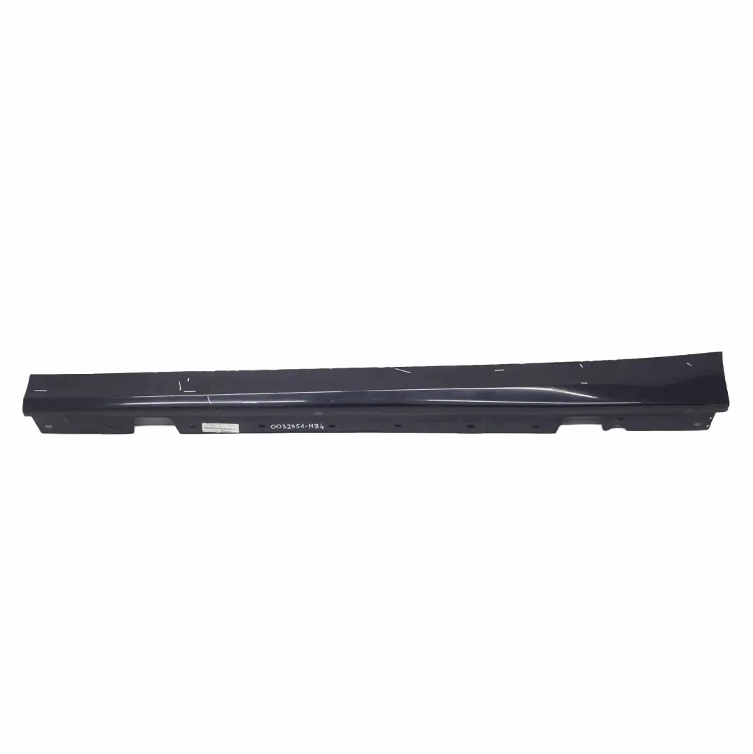 BMW E90 E91 Bande de seuil Jupe latérale gauche Bleu Monacoblau Métallisé - A35 - SKU 0032951-MB4 - Numéro de pièce 0032951