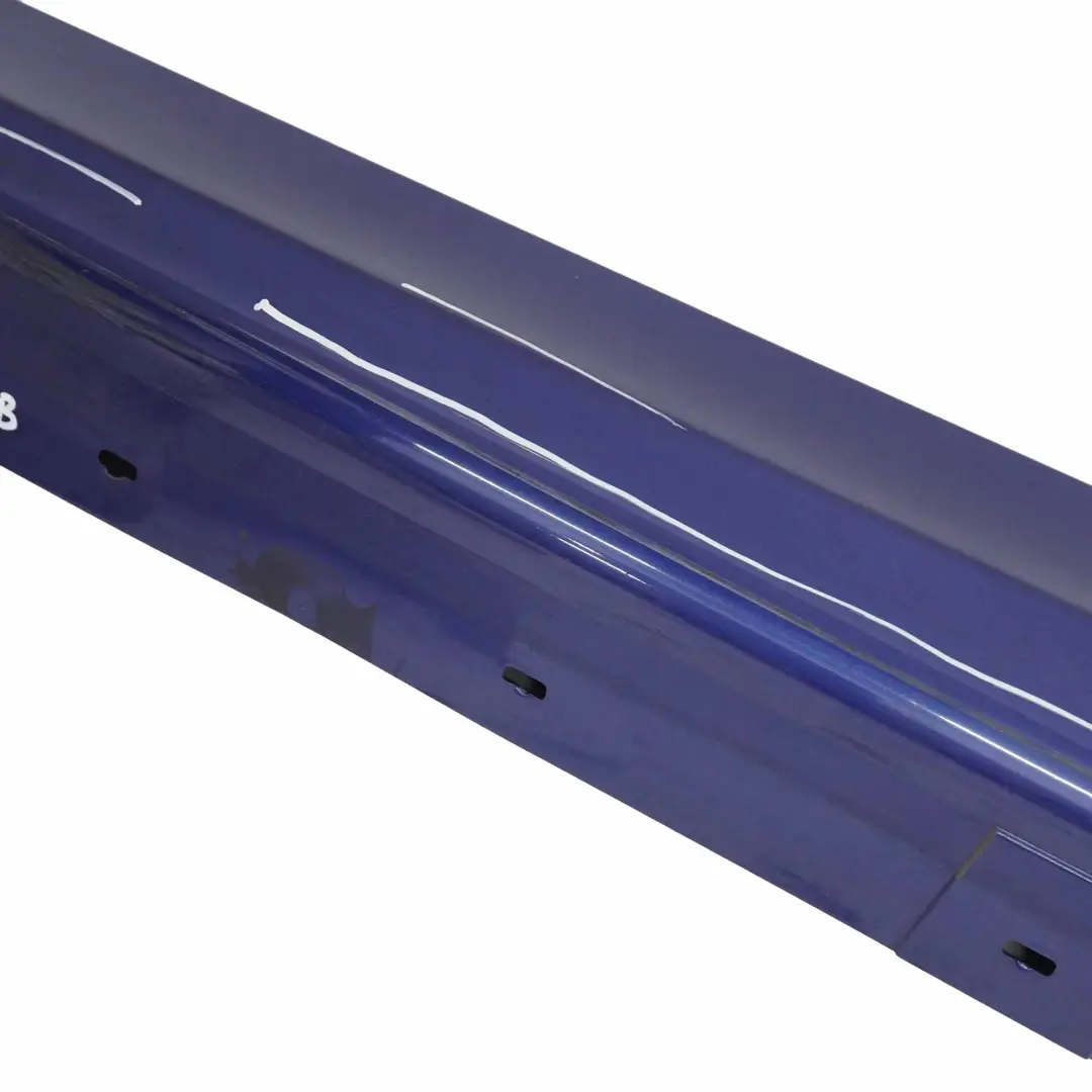 Gonna laterale Striscia davanzale sinistra Montegoblau Blu - A51 per BMW E90 E91 con numero di parte 0032951 BMW E90 E91 Gonna laterale Striscia davanzale sinistra Montegoblau Blu - A51 - SKU 0032951-MTB1 - Numero di parte 0032951