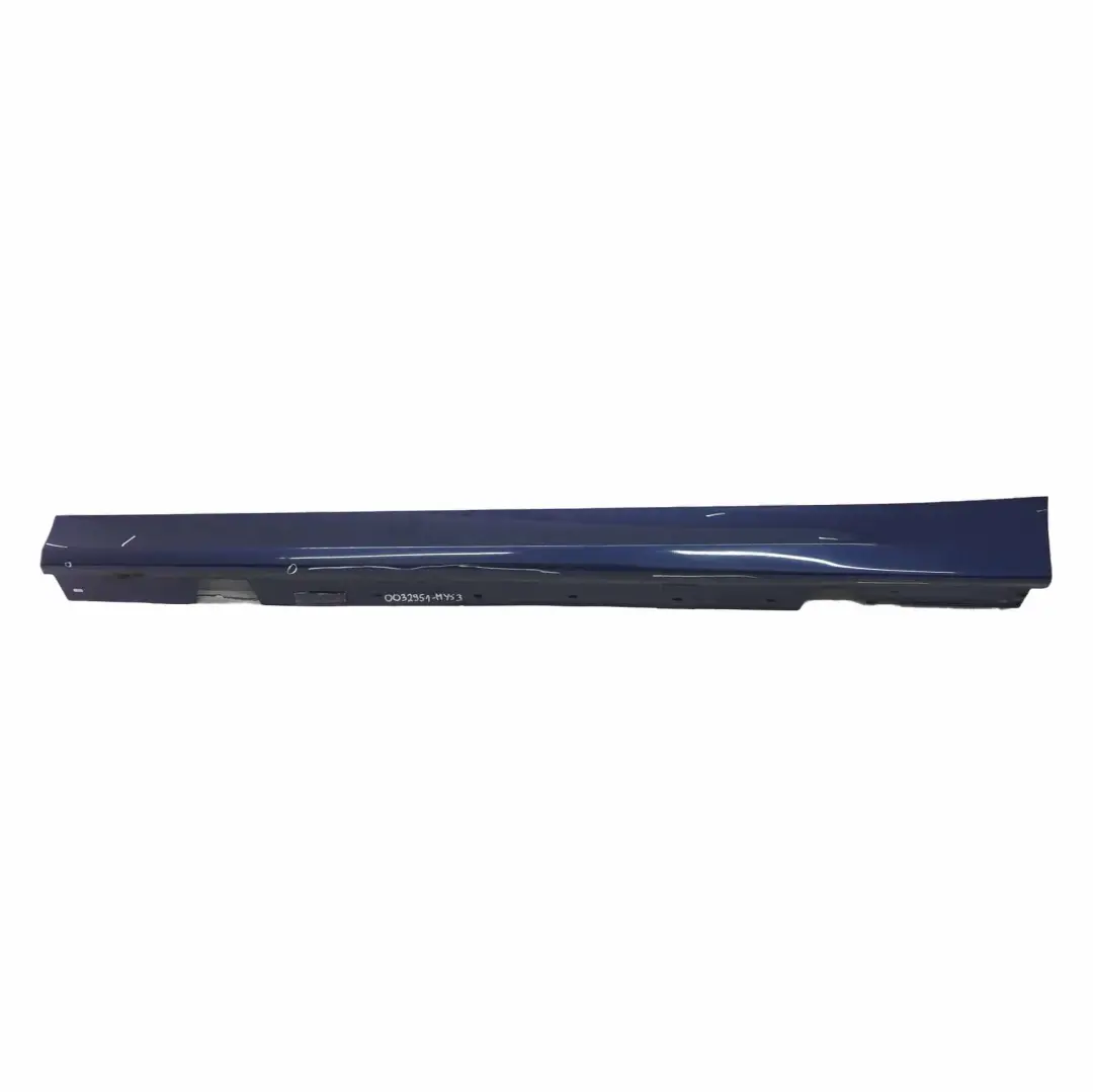 Listello Portiera Apertura Gonna SX Blu Mysticblau - A07 per BMW E90 E91 con numero di parte 0032951 BMW E90 E91 Listello Portiera Apertura Gonna SX Blu Mysticblau - A07 - SKU 0032951-MYS3 - Numero di parte 0032951