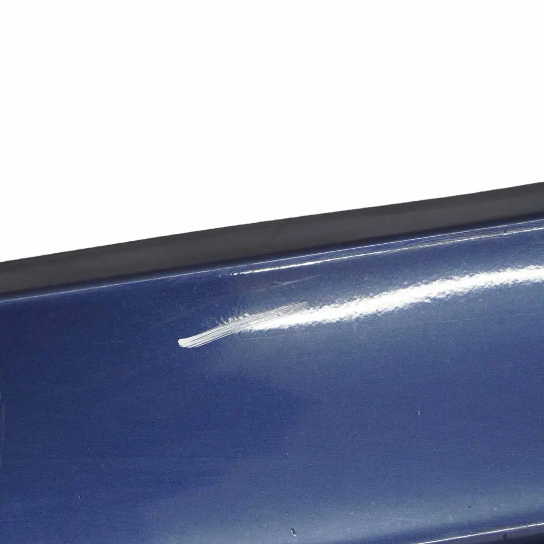 Listello Portiera Apertura Gonna SX Blu Mysticblau - A07 per BMW E90 E91 con numero di parte 0032951 BMW E90 E91 Listello Portiera Apertura Gonna SX Blu Mysticblau - A07 - SKU 0032951-MYS3 - Numero di parte 0032951