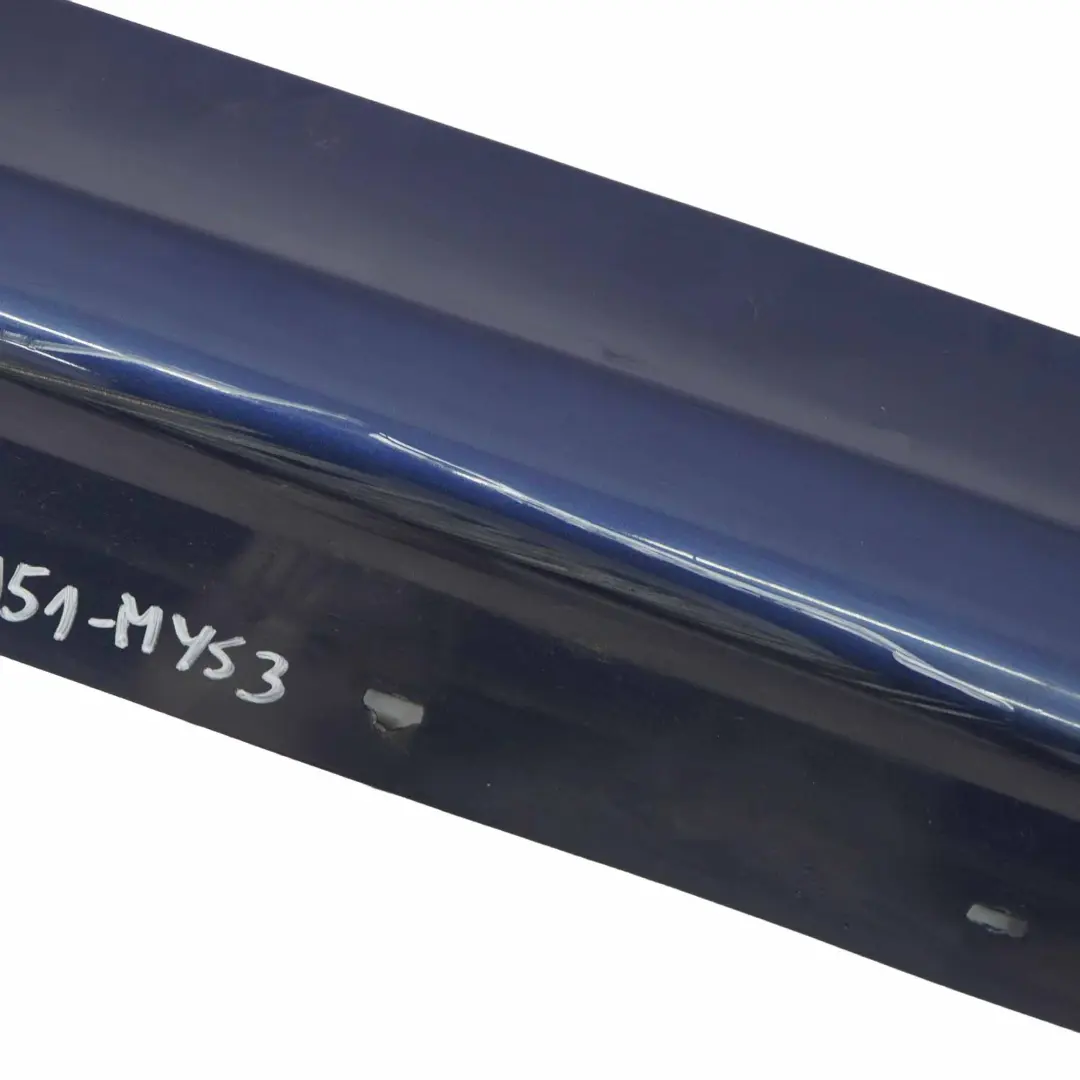 Listón de umbral Faldón lateral izquierdo Mysticblau - A07 para BMW E90 E91 con número de pieza 0032951 BMW E90 E91 Listón de umbral Faldón lateral izquierdo Mysticblau - A07 - SKU 0032951-MYS3 - Número de pieza 0032951