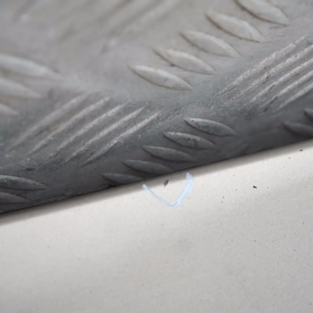 BMW E90 E91 Sill Strip Faldon Lateral Izquierdo Platinbronze Platinum Bronze - SKU 0032951-PB - Número de pieza 0032951-PB