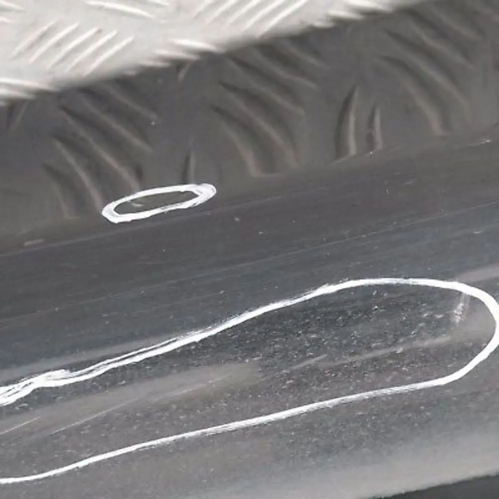 Schwellerleiste Blende Schweller links Schwarz 2 für BMW 3 E90 E91 mit Teilenummer 32951 BMW 3 E90 E91 Schwellerleiste Blende Schweller links Schwarz 2 - SKU 0032951-SCH11 - Teilenummer 32951