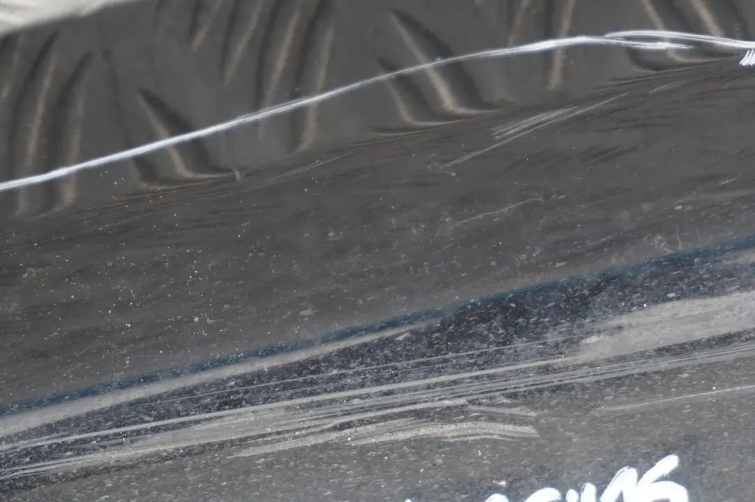 BMW E90 listwa nakładka próg lewy schwarz II 668 - SKU 0032951-SCH16 - Numer Części 0032951