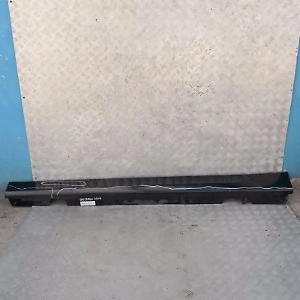 @BMW 3 SERIES 9 E90 E91 Sill strip side skirt left N/S Schwarz Black 2 - 668 to with Part number 32951 @BMW 3 SERIES 9 E90 E91 Sill strip side skirt left N/S Schwarz Black 2 - 668 - SKU 0032951-SCH9 - Part number 32951