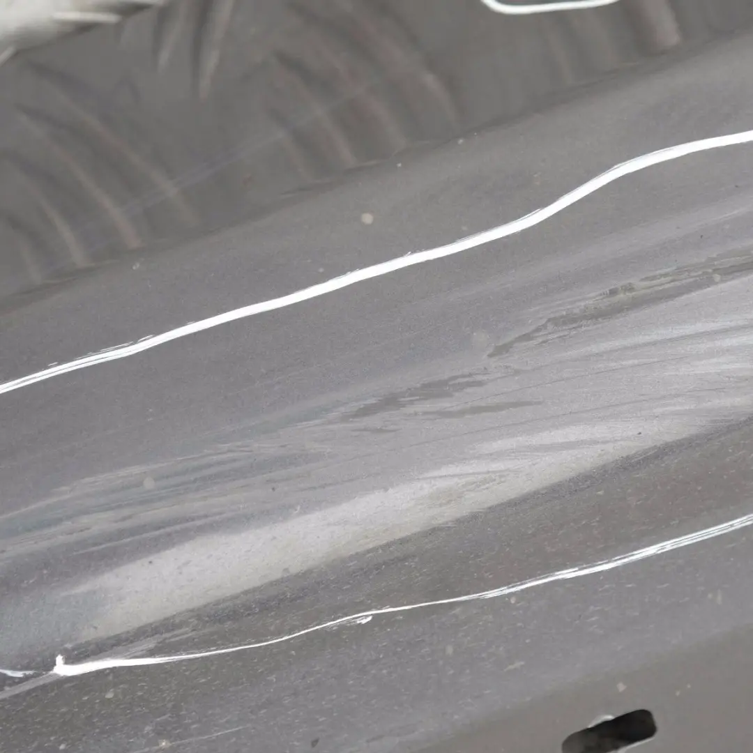 Sill Strip Faldón Lateral Izquierdo Sparkling Graphite Metallic para BMW E90 E91 con número de pieza 32951 BMW E90 E91 Sill Strip Faldón Lateral Izquierdo Sparkling Graphite Metallic - SKU 0032951-SG14 - Número de pieza 32951