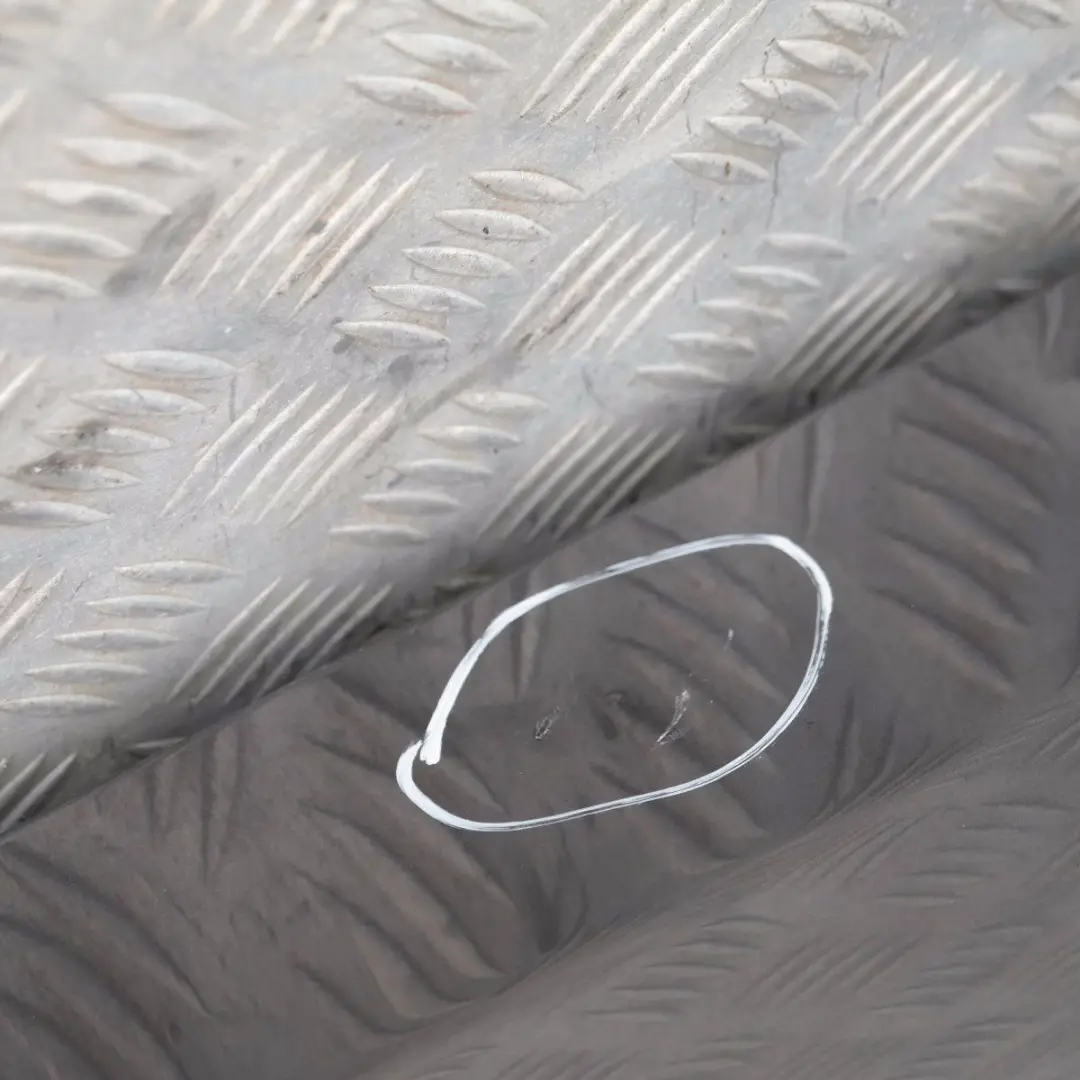 listwa nakładka próg lewy sparkling do BMW E90 E91 o numerze 32951 BMW E90 E91 listwa nakładka próg lewy sparkling - SKU 0032951-SG16 - Numer Części 32951