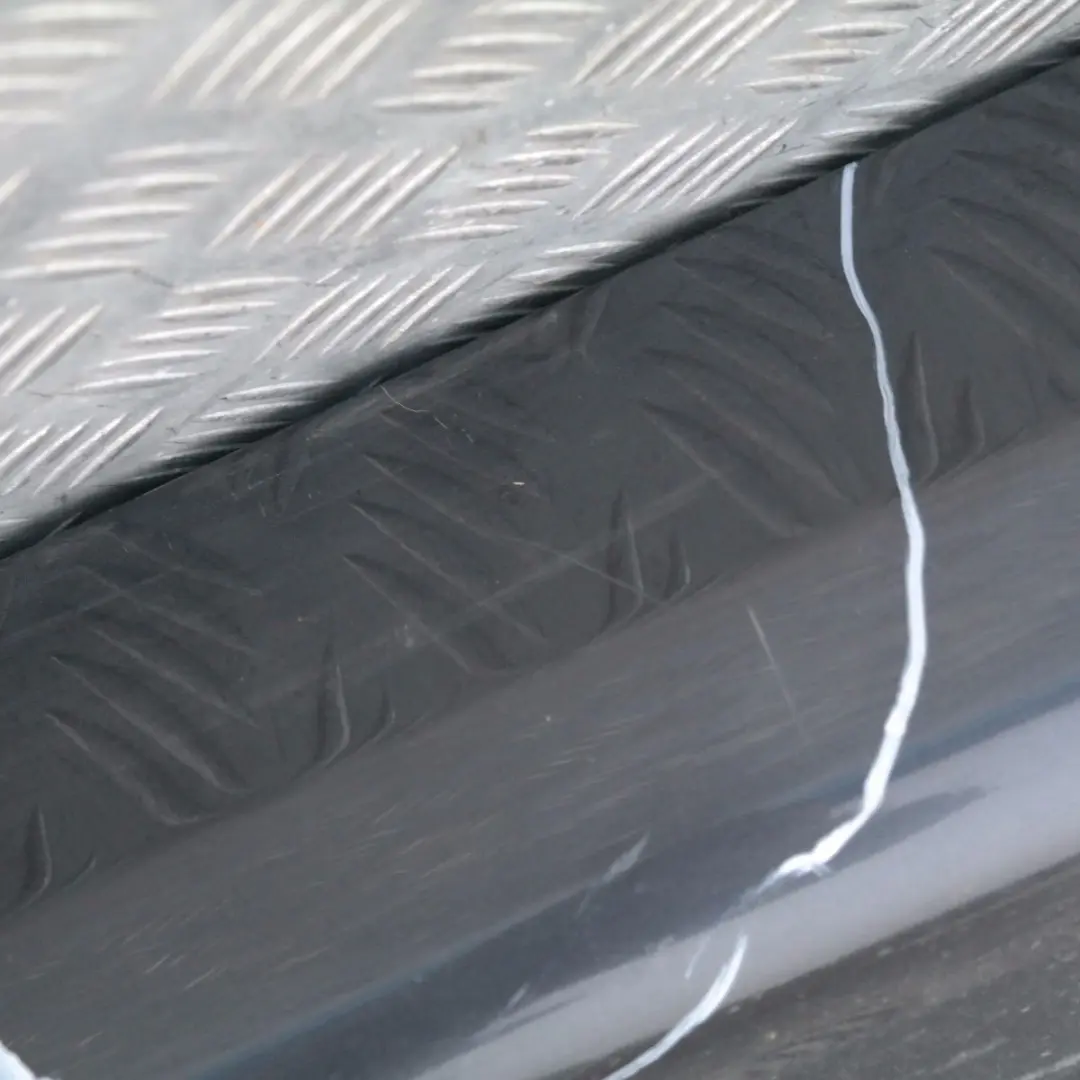 BMW E90 E91 Gonna laterale Sill Strip sinistra Sparkling Graphite Metallic - SKU 0032951-SG21 - Numero di parte 32951