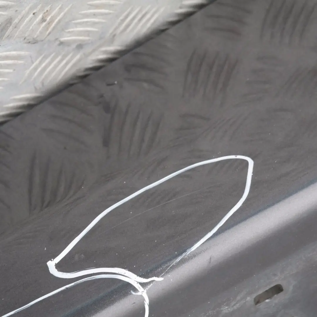 BMW E90 E91 Sill Strip Side Skirt Izquierdo Sparkling Graphite Metallic - SKU 0032951-SG25 - Número de pieza 32951