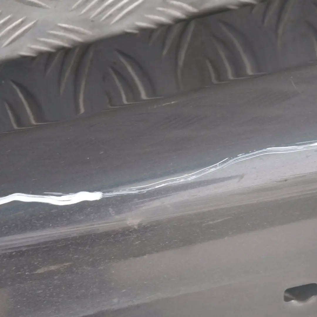 BMW E90 E91 Bas de Porte Couverture Seuil A Gauche Mousseux Graphite Metalique - SKU 0032951-SG28 - Numéro de pièce 32951