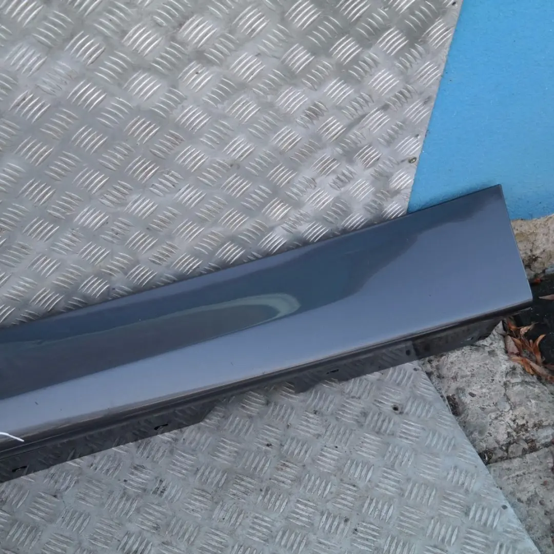 BMW E90 E91 Sill strip side trim skirt left Sparkling Graphite A22 - SKU 0032951-SG7 - Número de pieza 51770032951