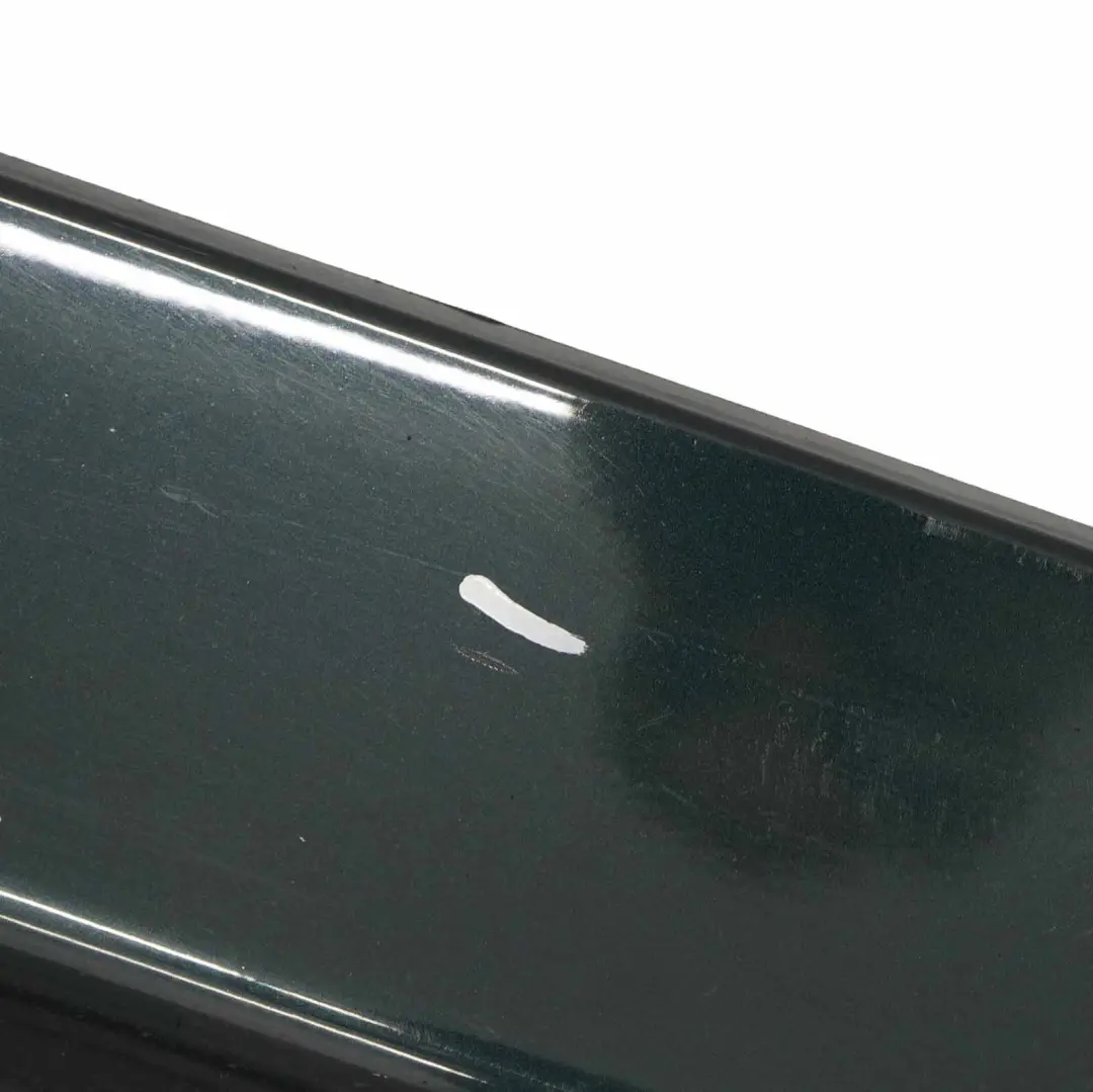 Listón de umbral Faldón lateral izquierdo Tiefgruen Deep Green para BMW E90 E91 con número de pieza 0032951 BMW E90 E91 Listón de umbral Faldón lateral izquierdo Tiefgruen Deep Green - SKU 0032951-TG - Número de pieza 0032951