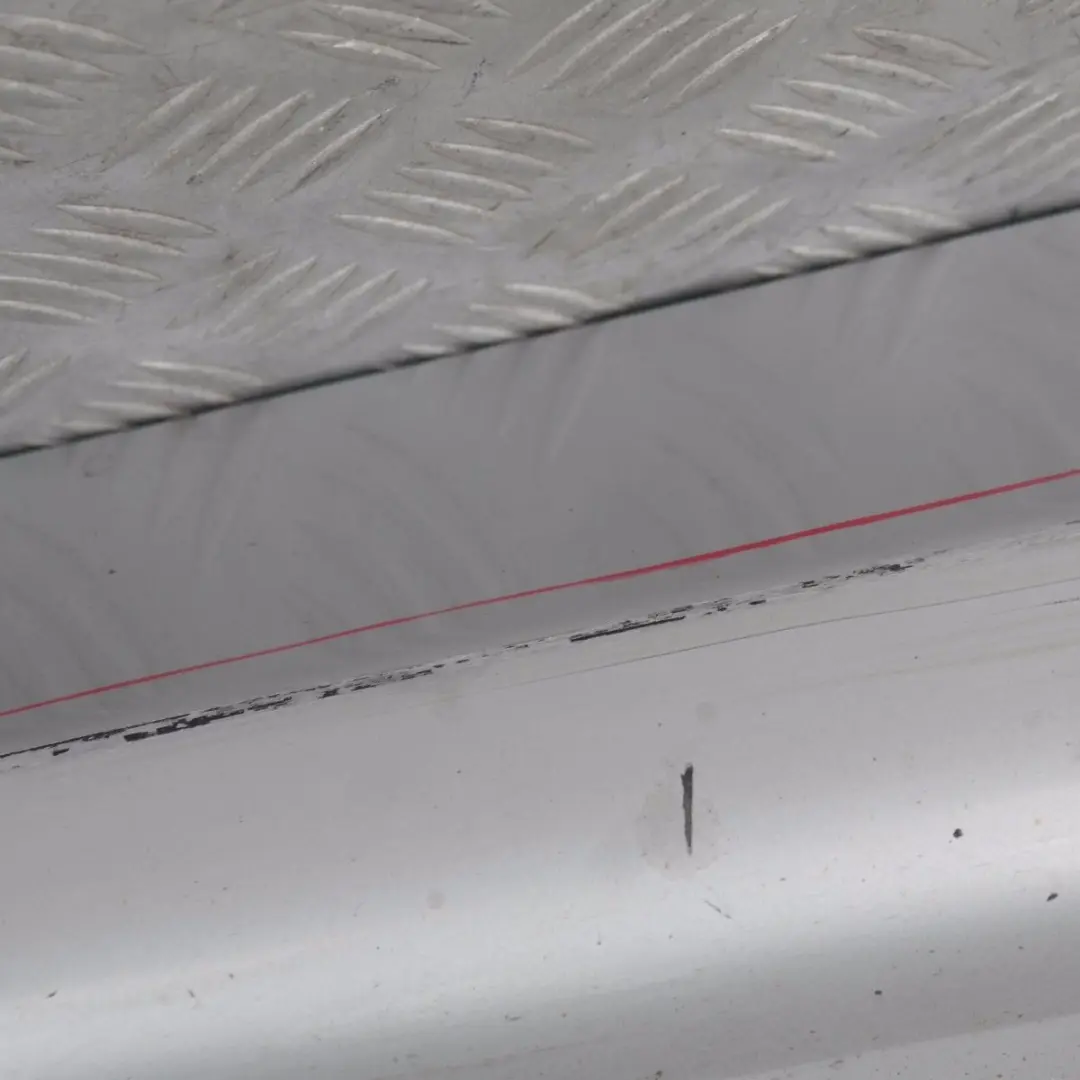 BMW 1 E90 E91 Sill Strip Faldón Lateral Izquierdo Titansilber Silver - SKU 0032951-TS11 - Número de pieza 32951