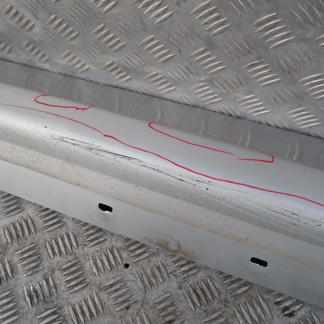 BMW E90 E91 Listello Portiera Apertura Gonna SX Argento-Titanio Argento - SKU 0032951-TS2 - Numero di parte 51770032951