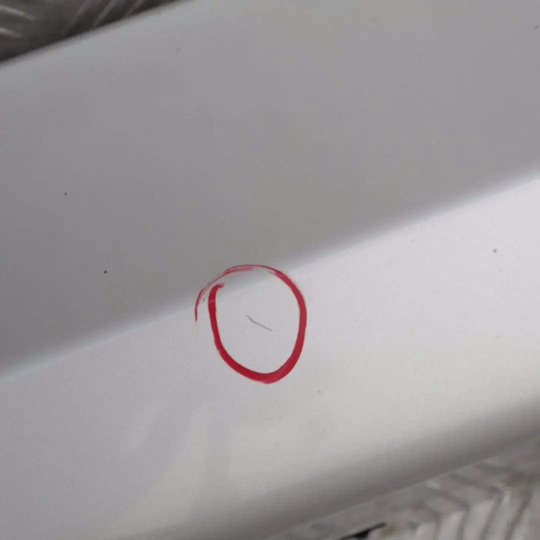 listwa nakładka próg lewa titansilber 354 do BMW E90 o numerze 32951 BMW E90 listwa nakładka próg lewa titansilber 354 - SKU 0032951-TS3 - Numer Części 32951