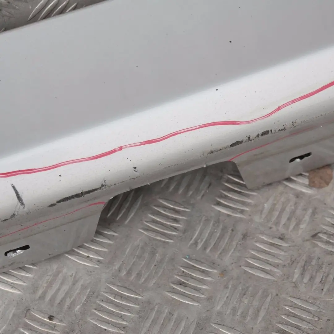 Bas de Porte Couverture Seuil a Gauche Argent Titane Argent pour BMW 3 E90 E91 à propos du numéro de pièce 32951 BMW 3 E90 E91 Bas de Porte Couverture Seuil a Gauche Argent Titane Argent - SKU 0032951-TS5 - Numéro de pièce 32951