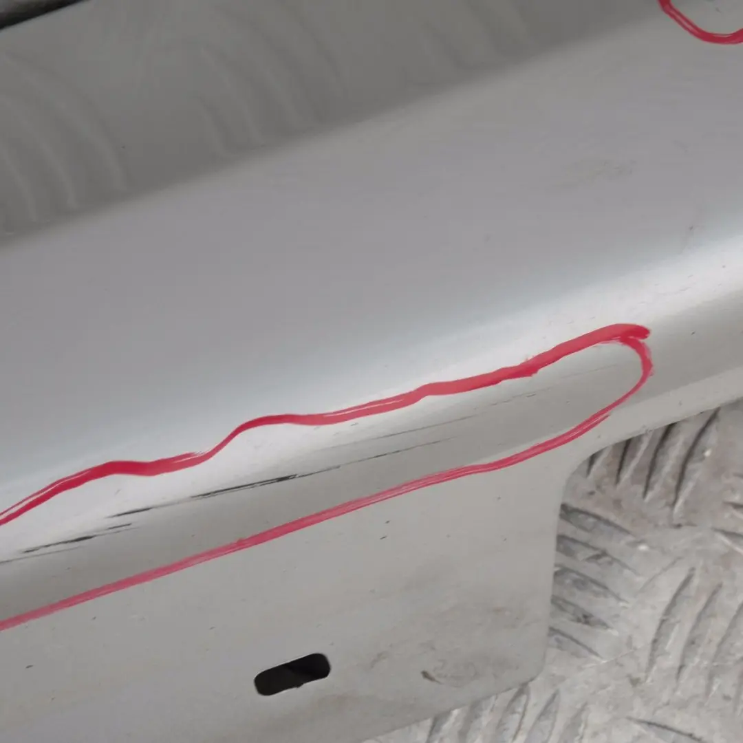 listwa nakładka próg lewa titansilber 354 do BMW E90 o numerze 32951 BMW E90 listwa nakładka próg lewa titansilber 354 - SKU 0032951-TS5 - Numer Części 32951