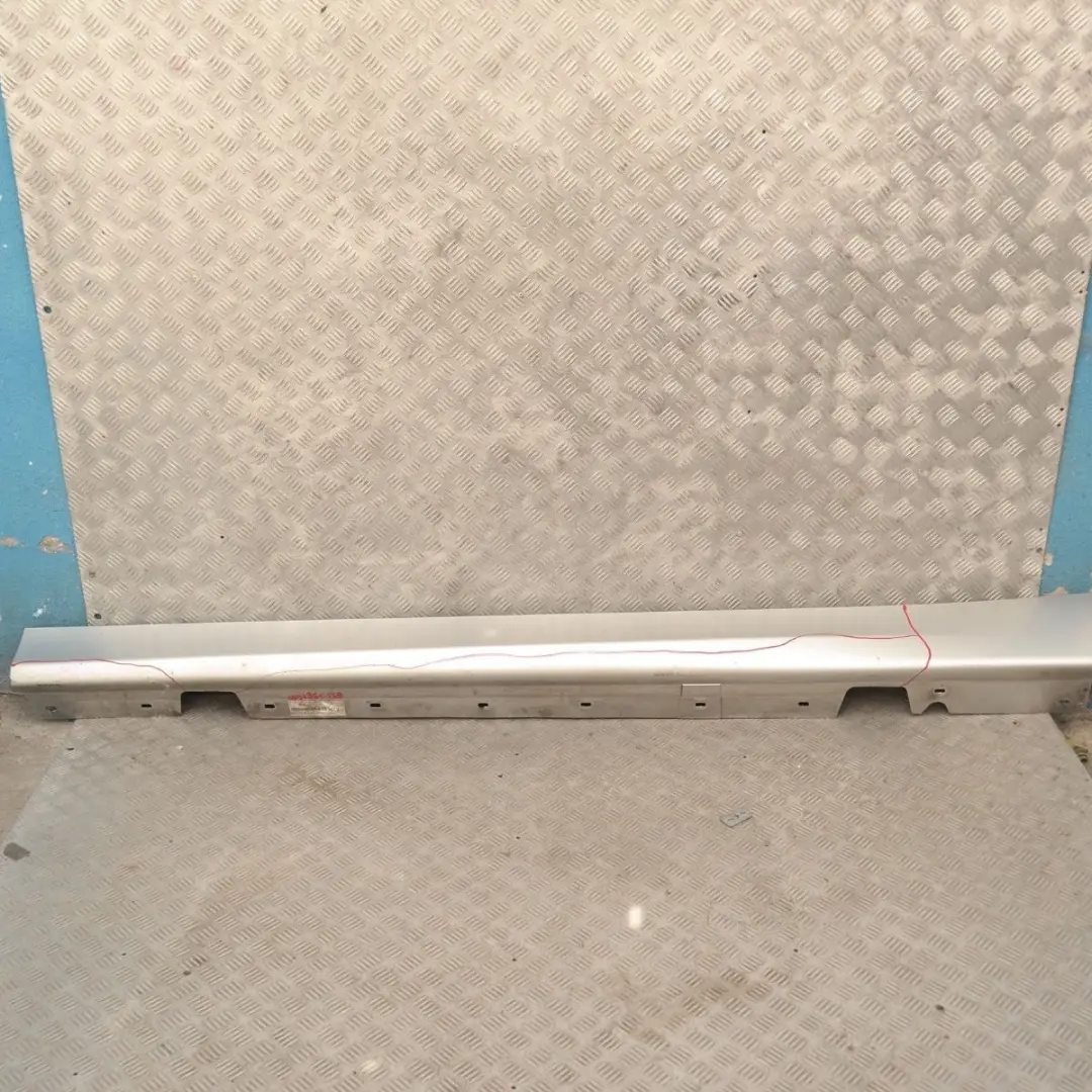 BMW 3 E90 E91 Bas de Porte Couverture Seuil a Gauche Argent Titane Metallise - SKU 0032951-TS9 - Numéro de pièce 32951