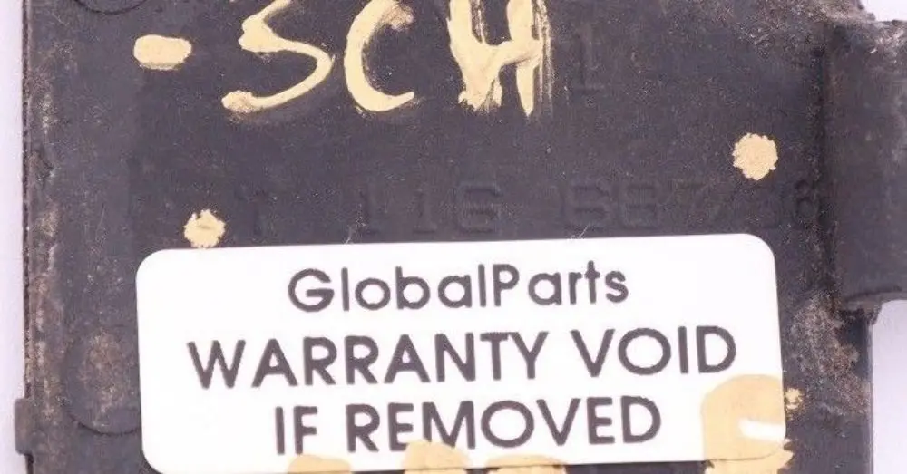 Oeil Pare Chocs Avant BMW E90 E91 Flap Towing Eye Black Sapphire - 475 7116687 pour à propos du numéro de pièce 0033166 Oeil Pare Chocs Avant BMW E90 E91 Flap Towing Eye Black Sapphire - 475 7116687 - SKU 0033166-SCH - Numéro de pièce 0033166