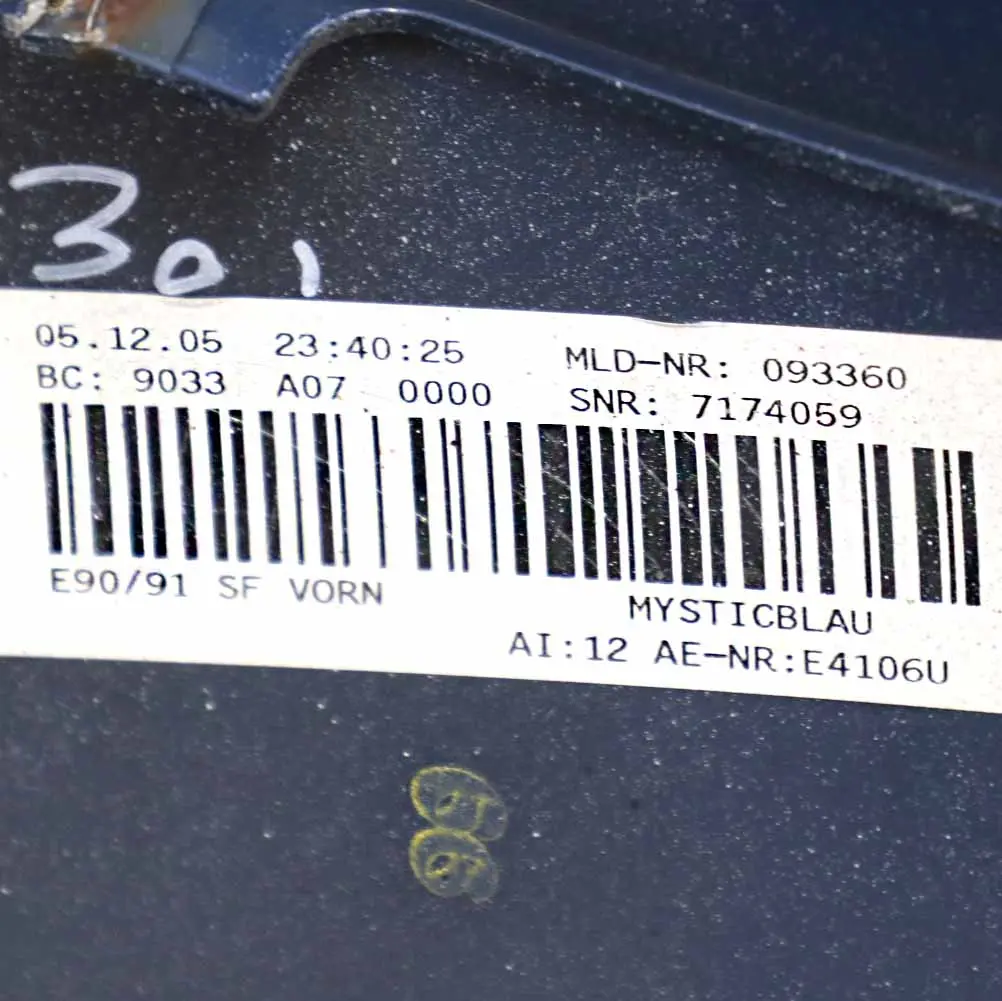 BMW E90 E91 Zderzak Przedni Montegoblau Niebieski Metalik - A35 - SKU 0033167-MYS - Numer Części 0033167