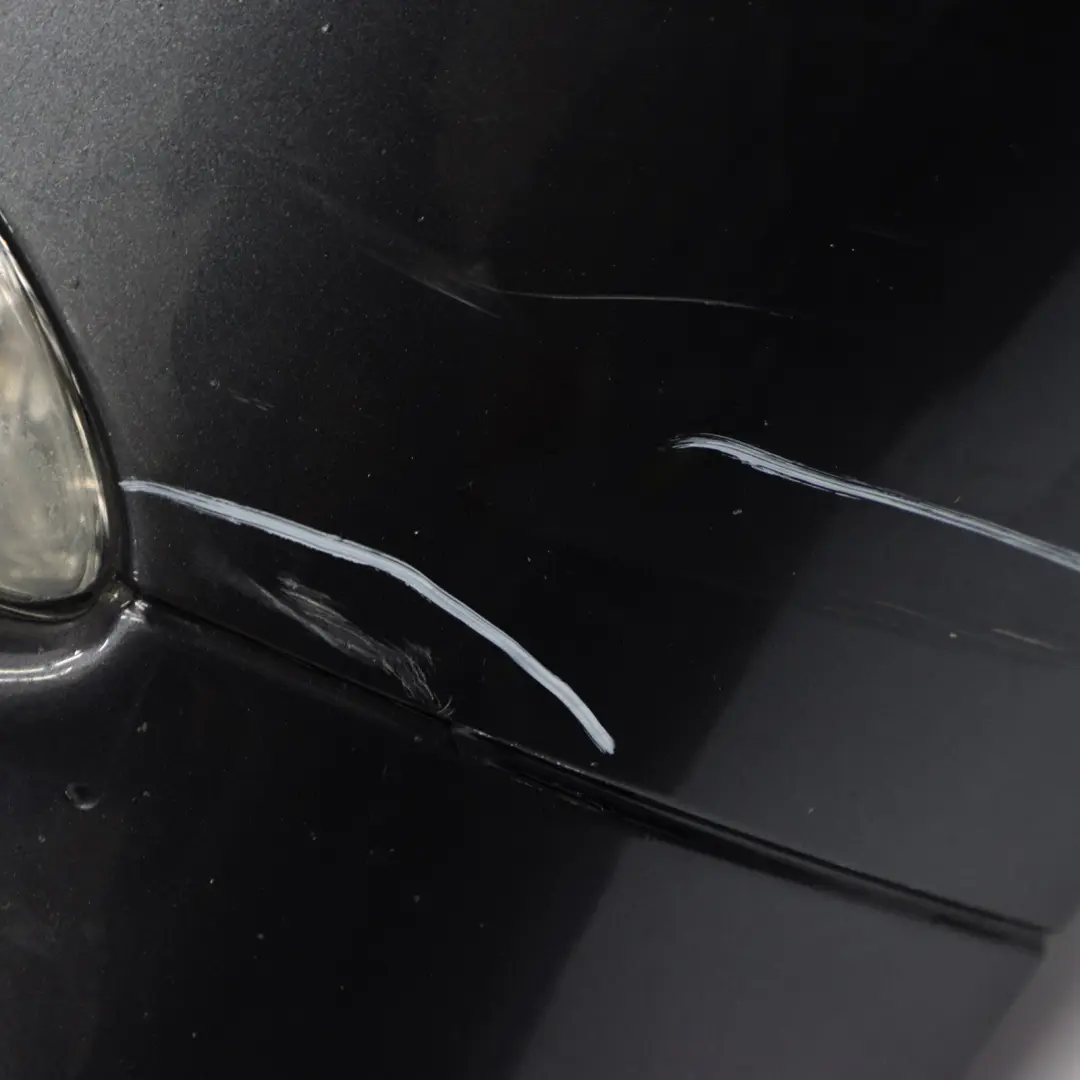 Zderzak Przedni Osłona Sparkling Graphite Metallic - A22 do BMW E90 E91 o numerze 0033167 BMW E90 E91 Zderzak Przedni Osłona Sparkling Graphite Metallic - A22 - SKU 0033167-SG5 - Numer Części 0033167