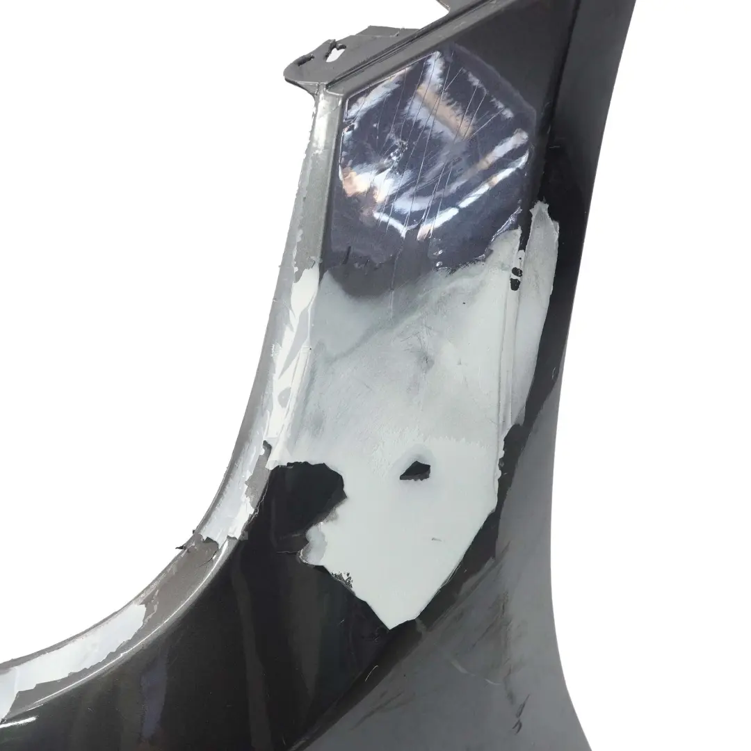 Zderzak Przedni Sparkling Graphite - A22 do BMW E90 o numerze 0033167 BMW E90 Zderzak Przedni Sparkling Graphite - A22 - SKU 0033167-SG6 - Numer Części 0033167