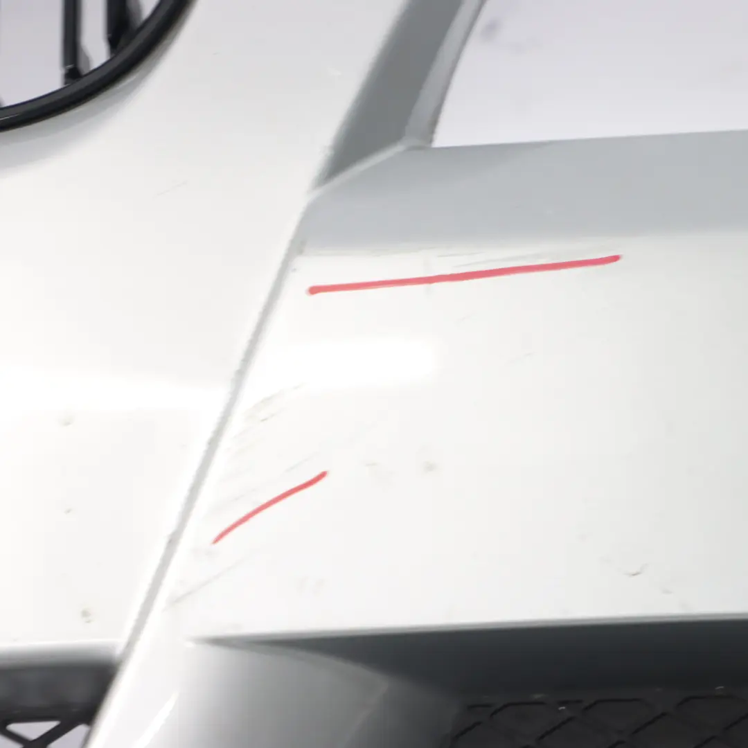 Zderzak Przedni Przód Titansilber Srebrny Metalik - 354 do BMW E90 o numerze 0033167 BMW E90 Zderzak Przedni Przód Titansilber Srebrny Metalik - 354 - SKU 0033167-TS - Numer Części 0033167