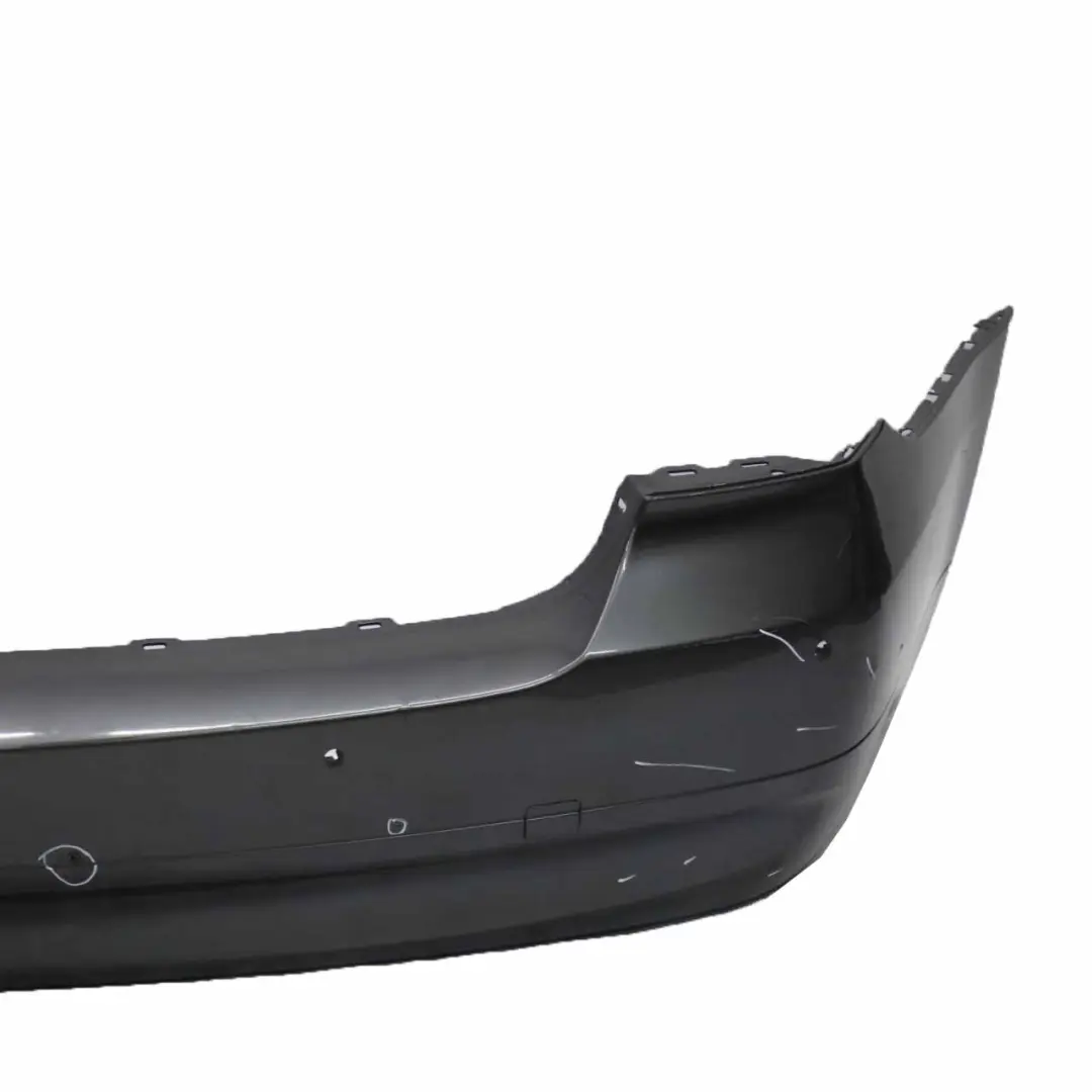 Zderzak Tylny Tył Sparkling Graphite A22 do BMW E90 o numerze 0033194 BMW E90 Zderzak Tylny Tył Sparkling Graphite A22 - SKU 0033194-SG3 - Numer Części 0033194